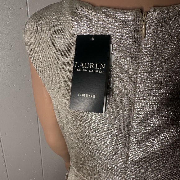 Lauren Ralph Lauren
Metallic Boat Neckline Sleeveless Gown - Picture 10 of 13